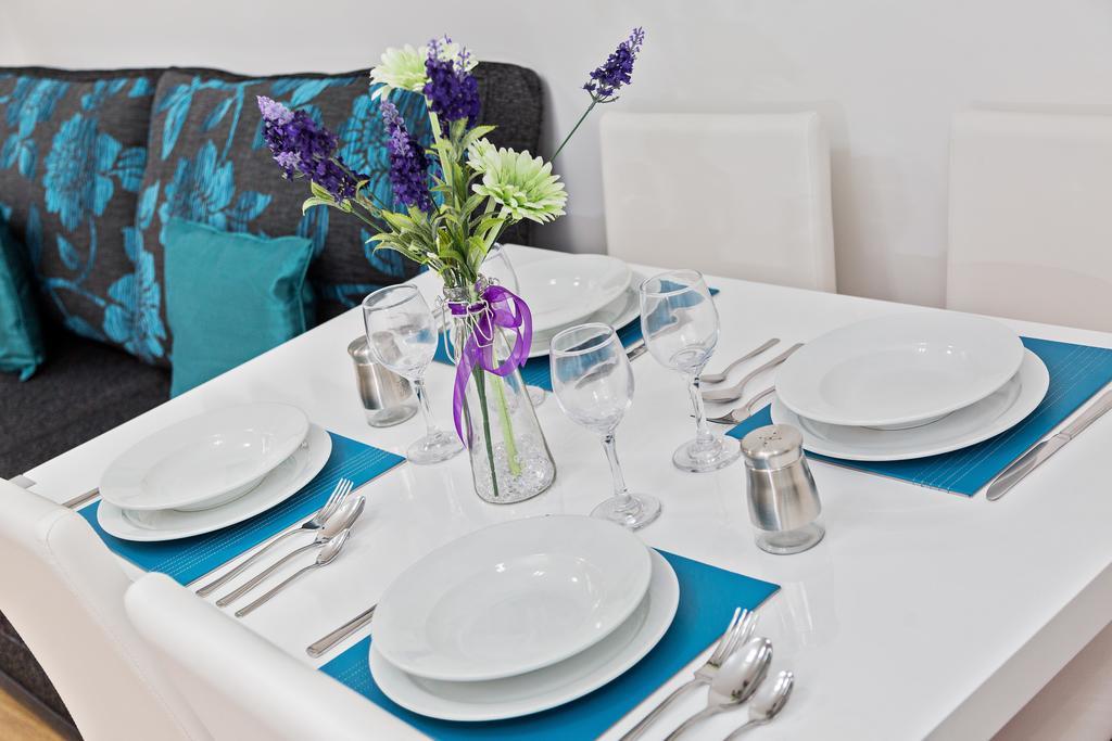 Metro Service Apartments Bedford Ngoại thất bức ảnh