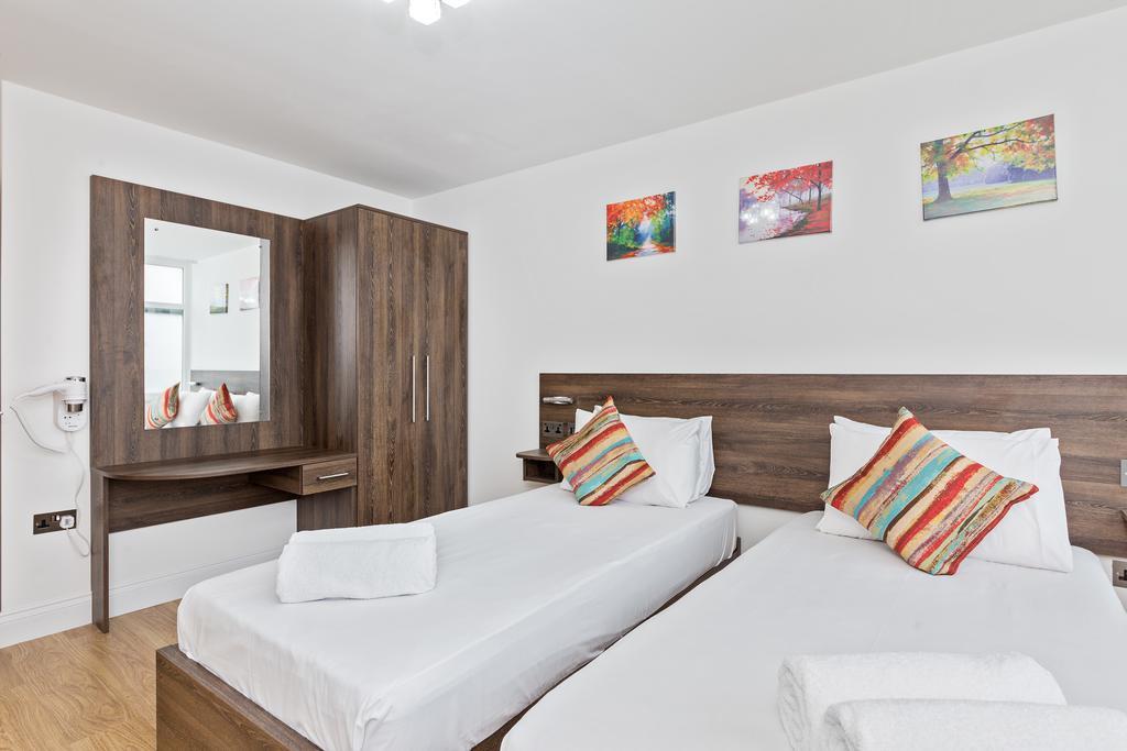 Metro Service Apartments Bedford Ngoại thất bức ảnh